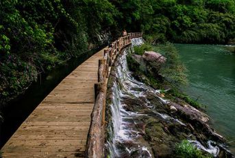 虎啸峡-彩虹跌瀑